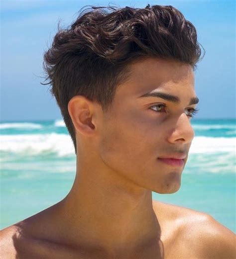 15 Stylish Hairstyle Ideas for Hispanic Curly Hair Male